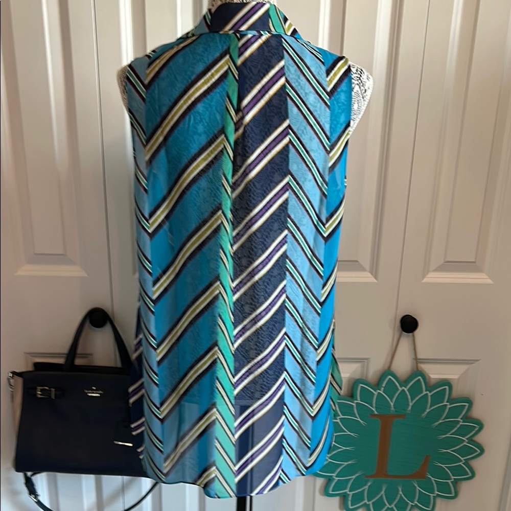 CAbi Sleeveless Chevron Stripe Blouse in Turquoise, Navy, Green - Picture 6 of 13